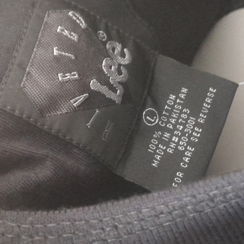 Lee Rivited long sleeve pull over - Picture 6 of 8